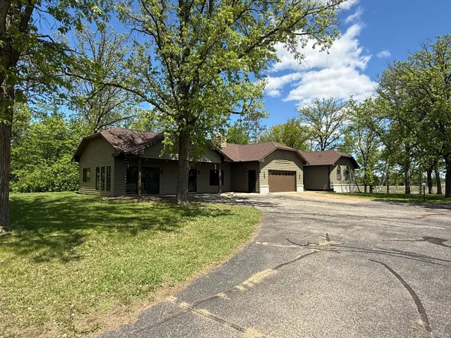 $599,900 | 50429 245th Avenue, Staples, MN 56479