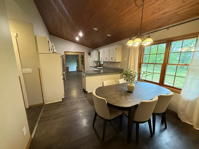 $599,900 | 50429 245th Avenue, Staples, MN 56479