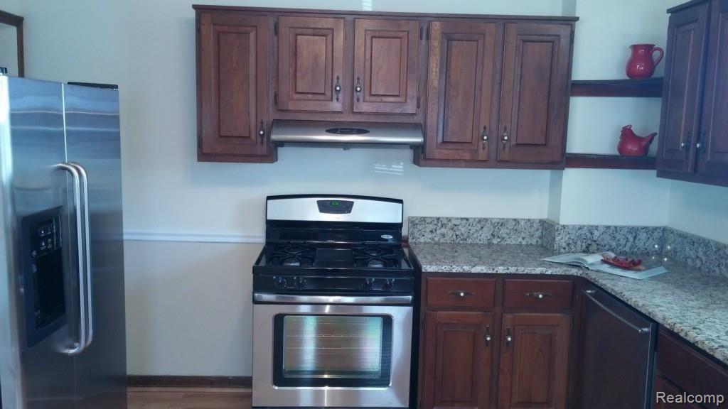 338 Rivard Boulevard Grosse Pointe, MI 48230 - Photo 35 of 53 0412151039a.jpg