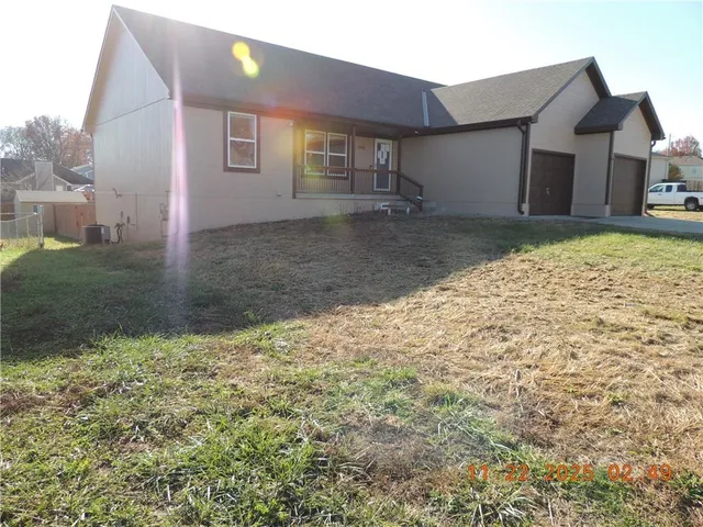 $313,000 | 18901 East Lynchburg Place North, Independence, MO 64058