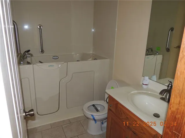 $299,000 | 18901 East Lynchburg Place North, Independence, MO 64058