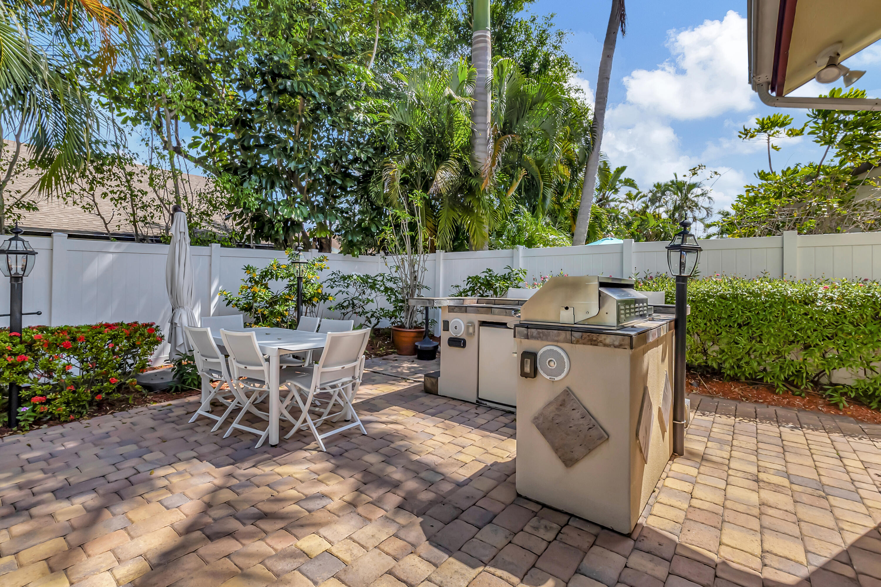 417 Mohawk Lane Boca Raton, FL 33487 - Photo 38 of 53 DSC_7315