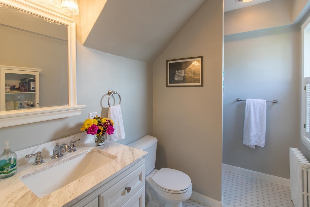 39 Volkmar Road Worcester, MA 01606 - Photo 12 of 27 Gallery Image 12