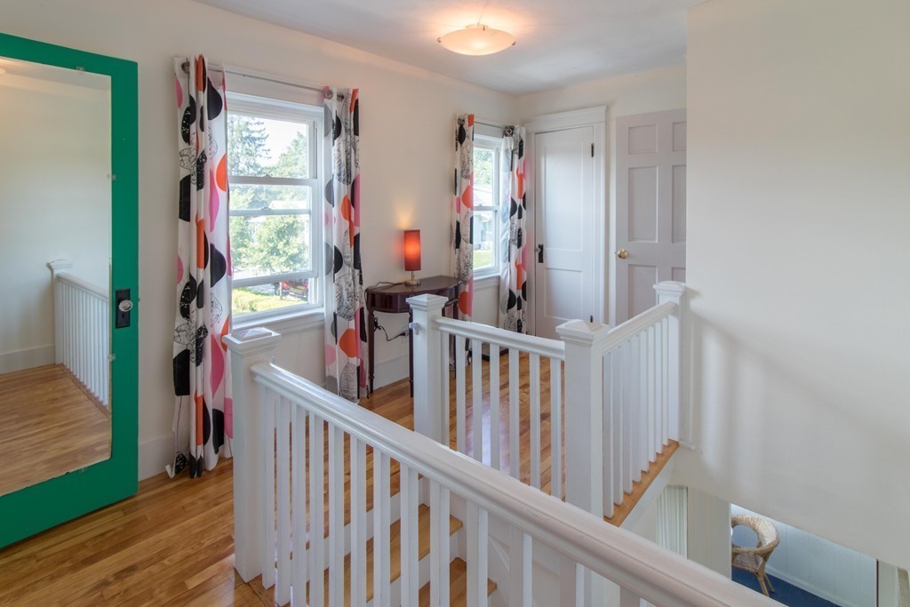 39 Volkmar Road Worcester, MA 01606 - Photo 13 of 27 Gallery Image 13