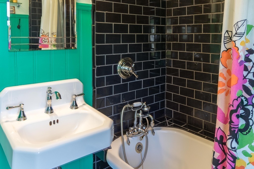 39 Volkmar Road Worcester, MA 01606 - Photo 21 of 27 Gallery Image 21