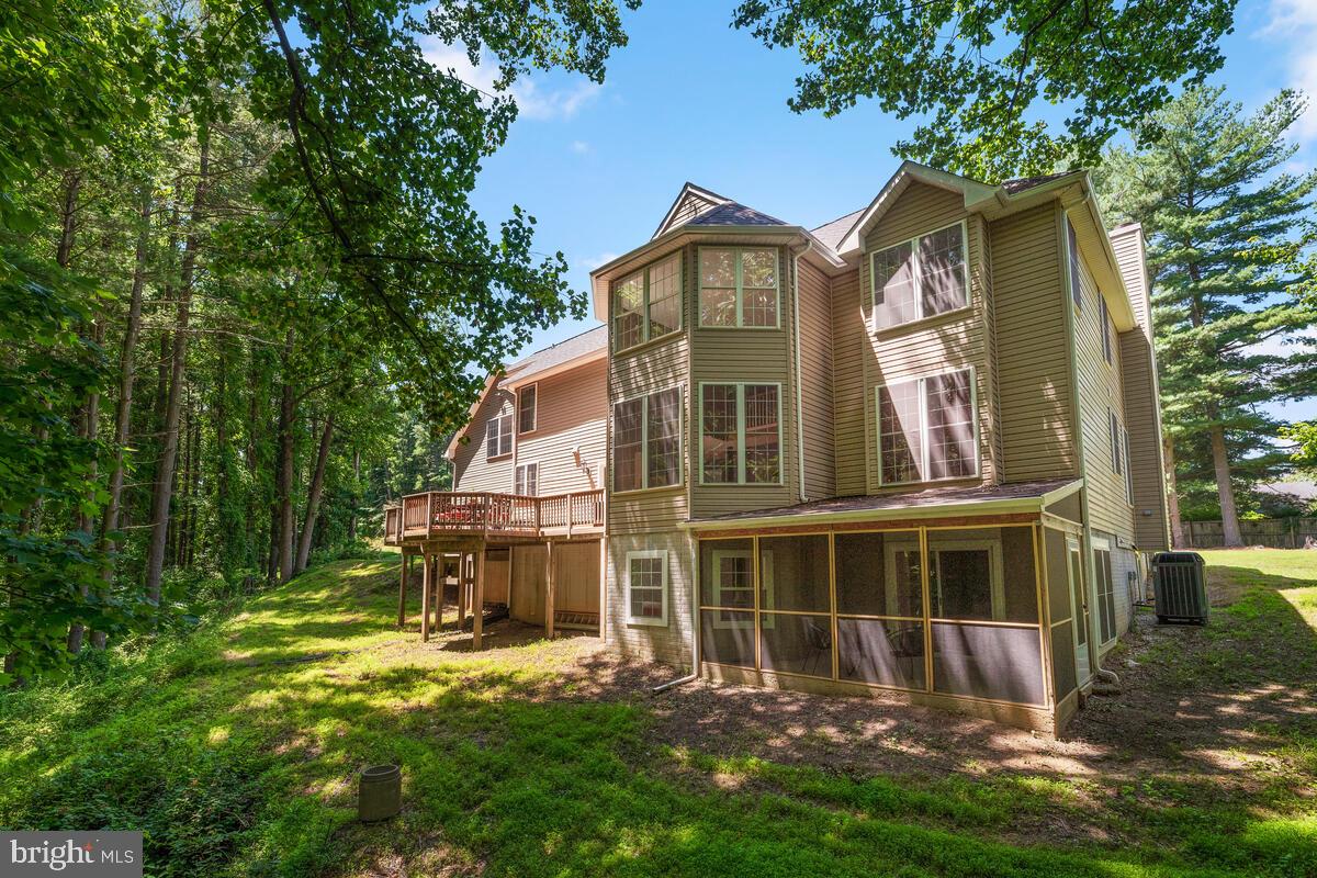 2395 Sunset Farm Road Ellicott City, MD 21042 - Photo 65 of 73 a front view of a house with a yard