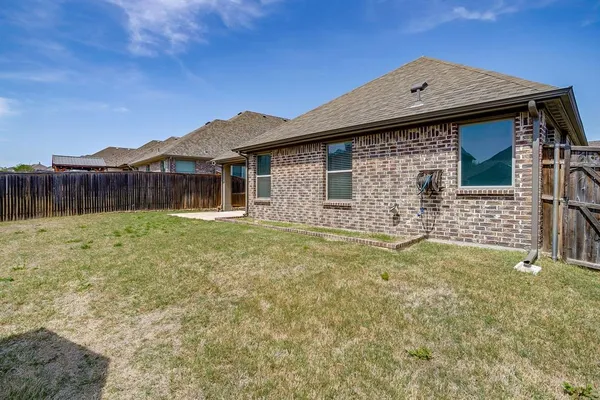 $2,600 | 11721 Pistachio Trail, Fort Worth, TX 76108