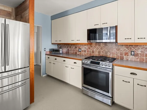 $825,000 | 1149 Hill Road, Fairfield, VT 05455