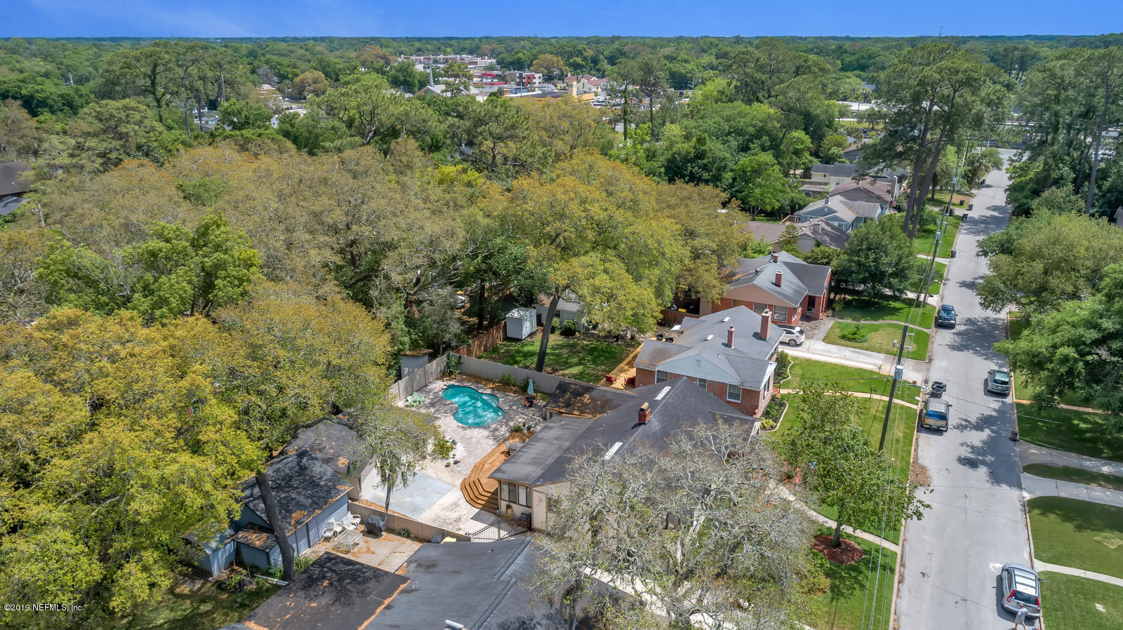 1425 Nicholson Road Jacksonville, FL 32207 - Photo 40 of 45 an aerial view of a house with a yard