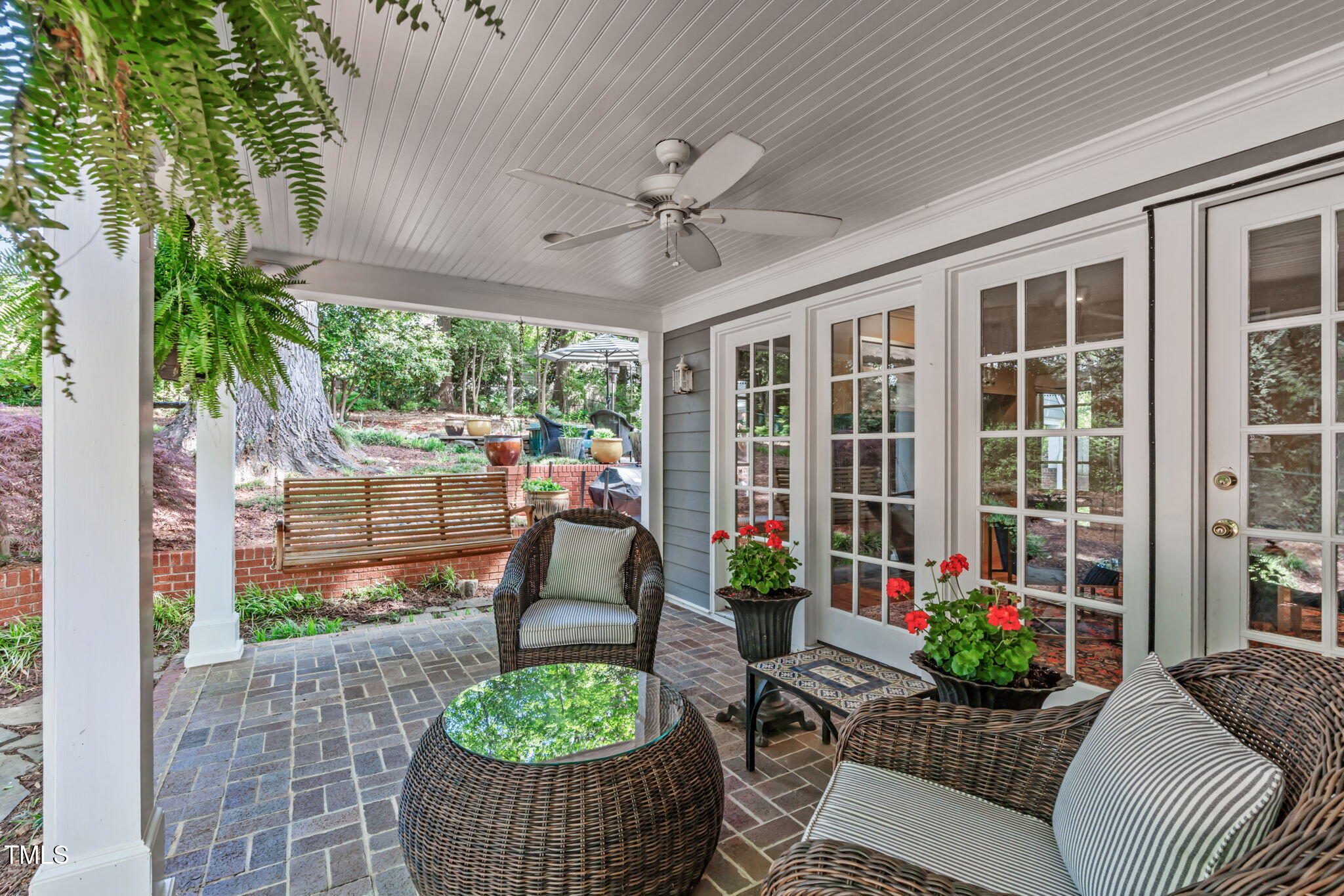 2704 Fairview Road Raleigh, NC 27608 - Photo 6 of 78 A-46