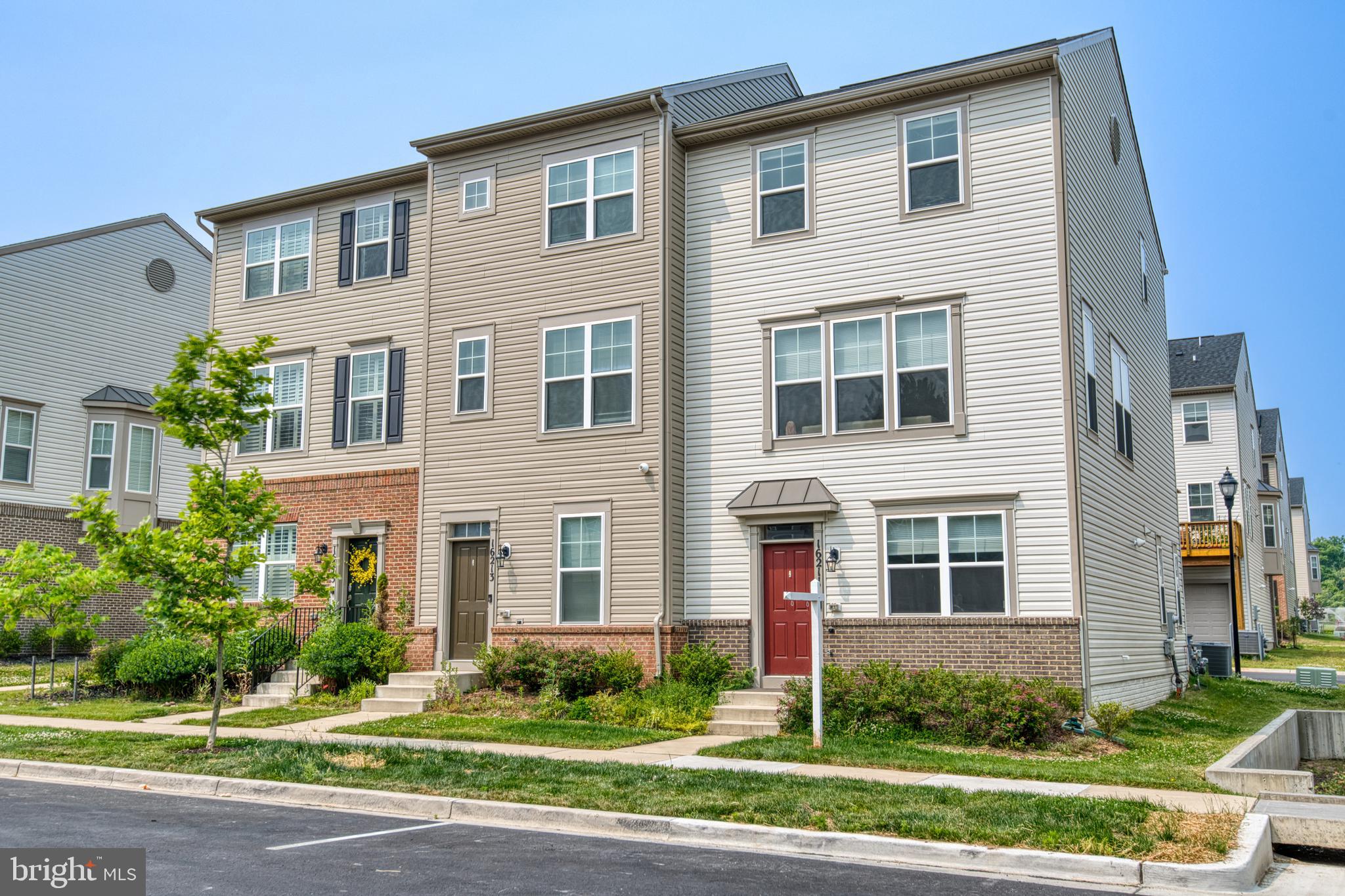 16211 Coolidge Avenue Silver Spring, MD 20906 - Photo 2 of 28