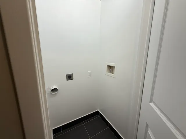 $2,300 | 123 Shirley Avenue, Unit 204, Revere, MA 02151