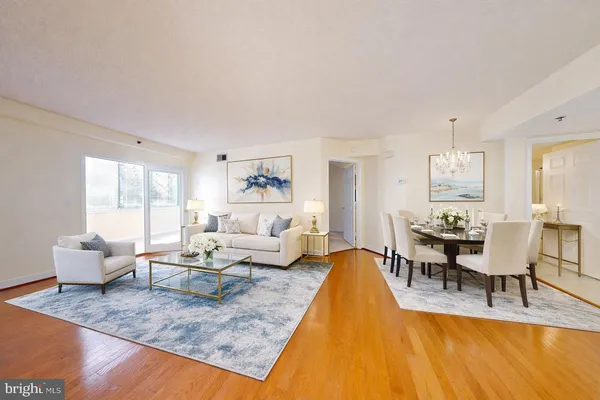 $3,000 | 1045 North Utah Street, Unit 308, Arlington, VA 22203