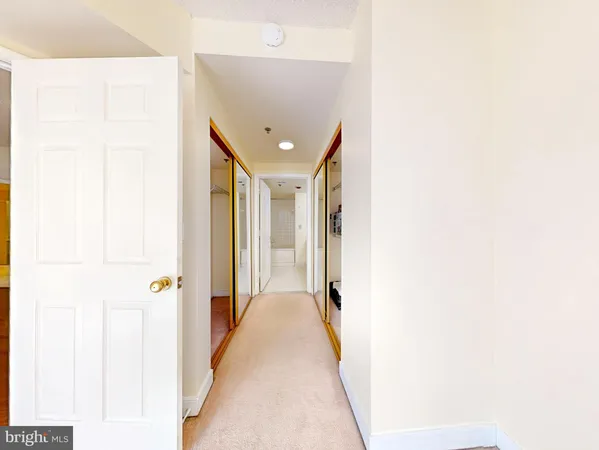 $3,000 | 1045 North Utah Street, Unit 308, Arlington, VA 22203