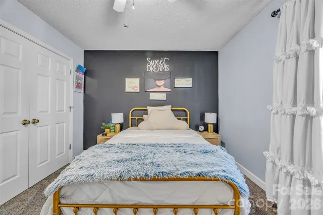 $314,900 | 1959 8th Street Southeast, Hickory, NC 28602