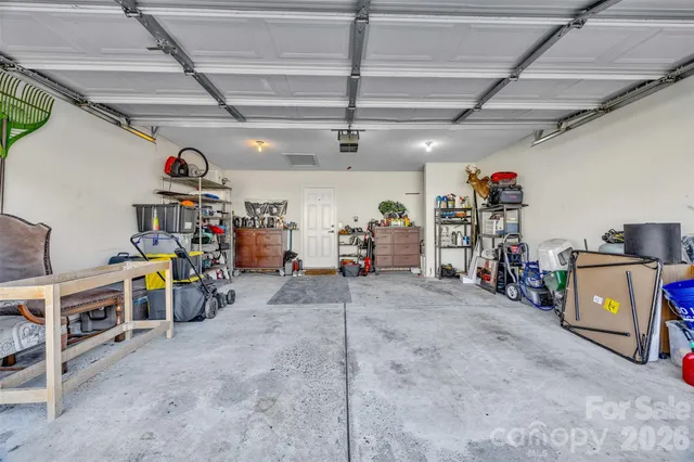 $314,900 | 1959 8th Street Southeast, Hickory, NC 28602