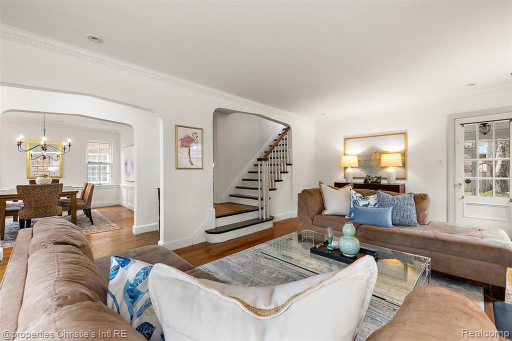 285 McMillan Road Grosse Pointe Farms, MI 48236 - Photo 6 of 33