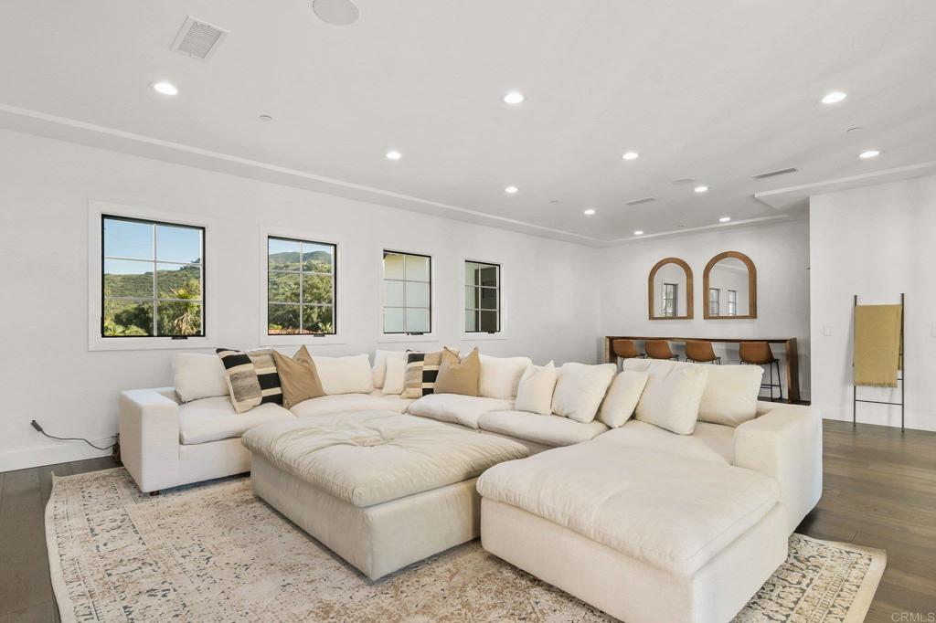 3369 Dehesa Road El Cajon, CA 92019 - Photo 31 of 57