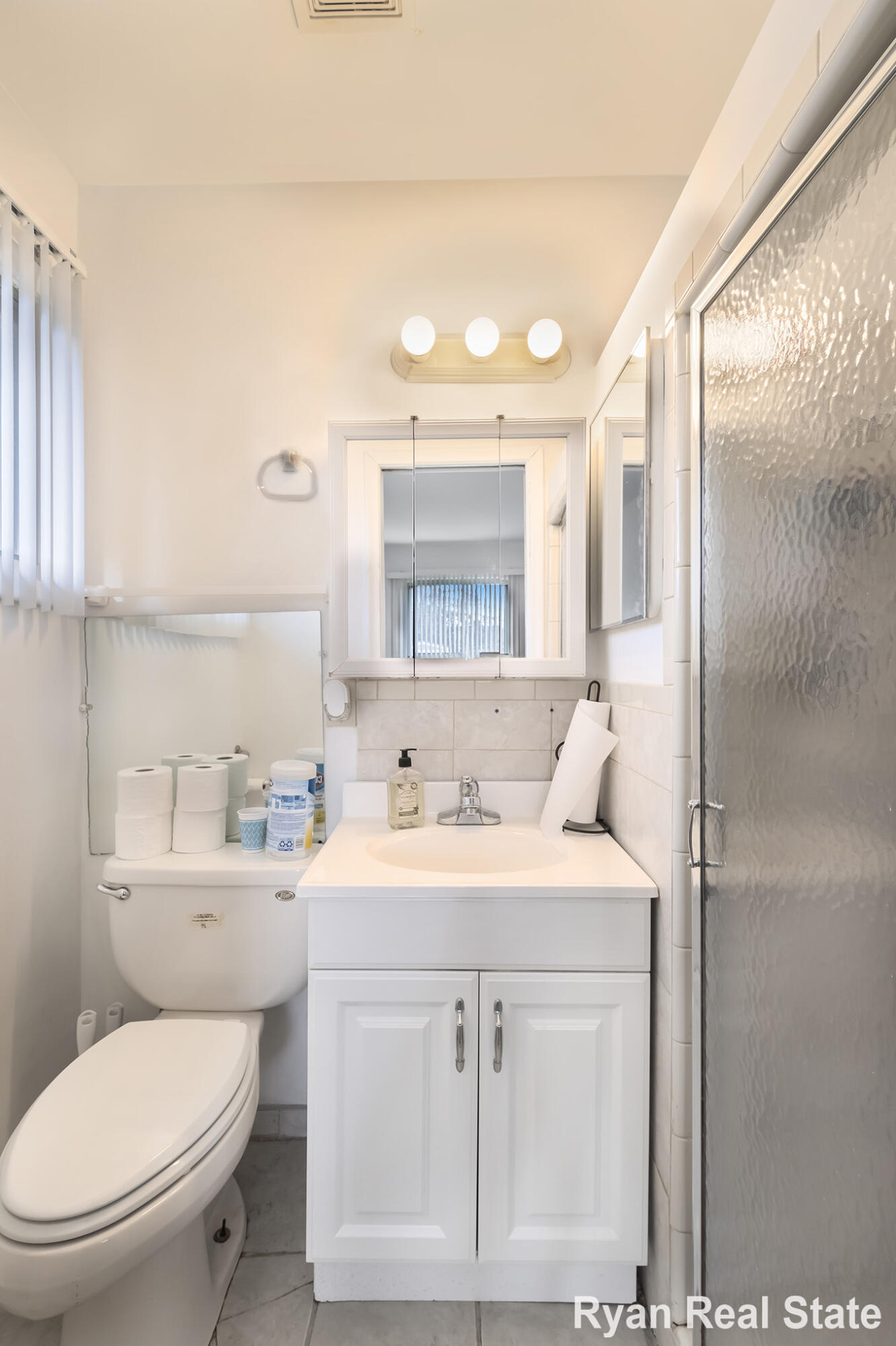 1841 Springfield Street Flint, MI 48503 - Photo 12 of 27 DSCF9263