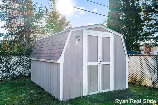 $200,000 | 1841 Springfield Street, Flint, MI 48503