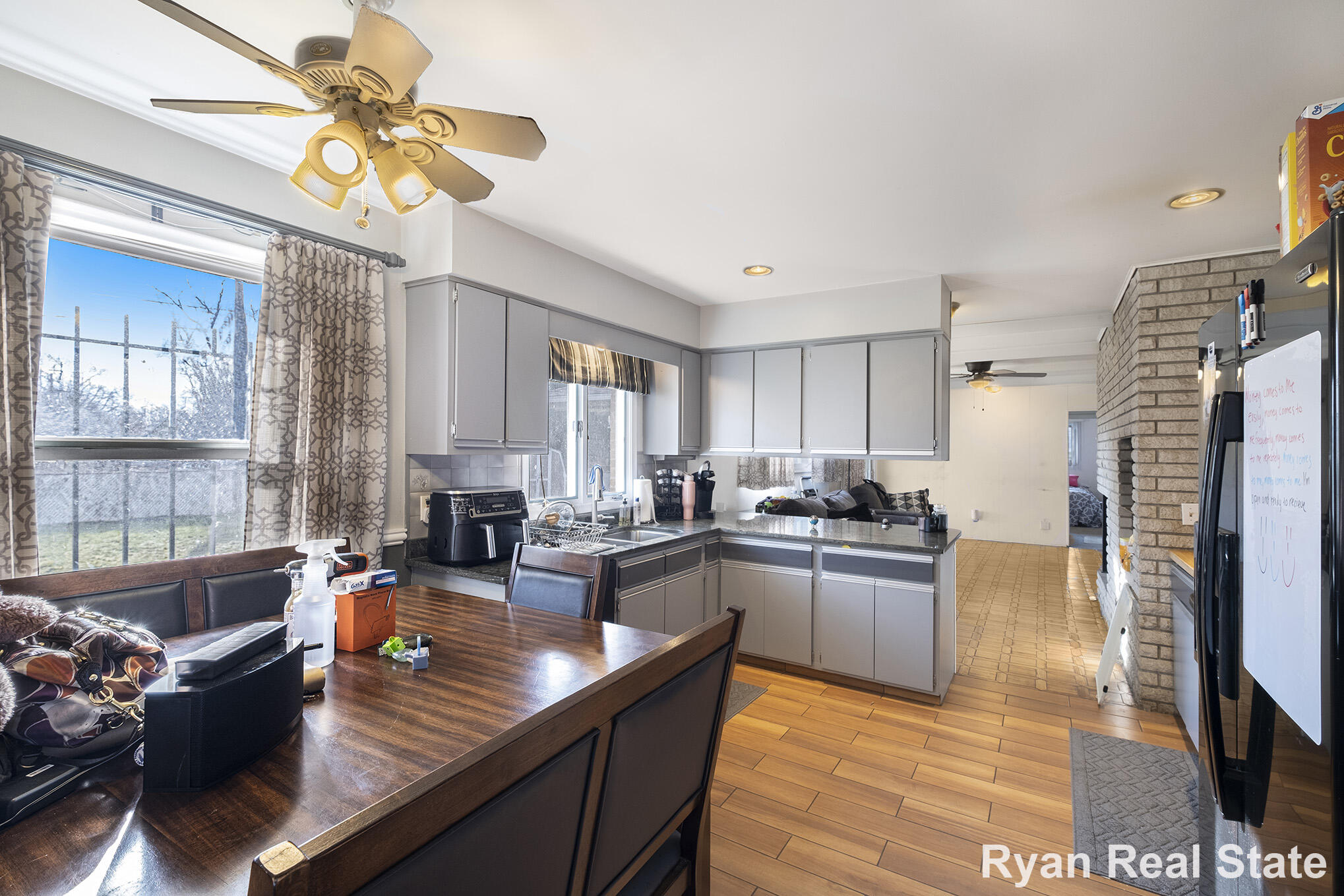 1841 Springfield Street Flint, MI 48503 - Photo 6 of 27 DSCF9269