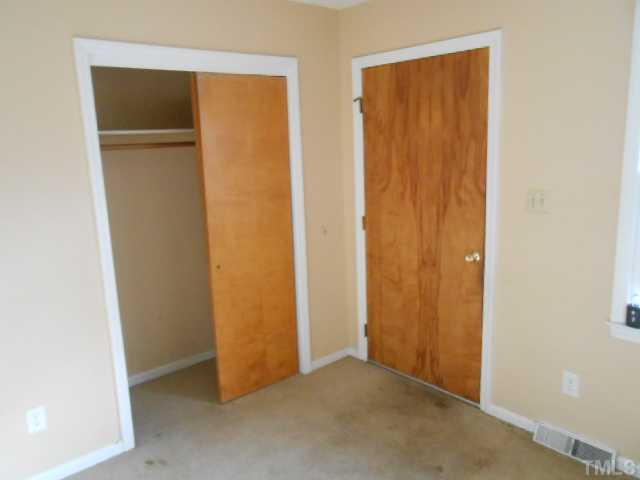 4700 Waterbury Road Raleigh, NC 27604 - Photo 3 of 9 a view of an empty room