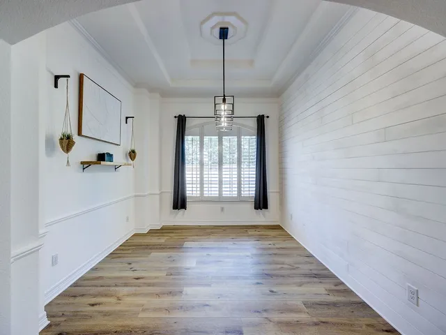 $1,435,000 | 9902 Scenic Bluff Drive, Austin, TX 78733