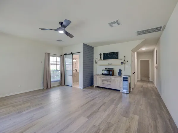 $1,379,000 | 9902 Scenic Bluff Drive, Austin, TX 78733