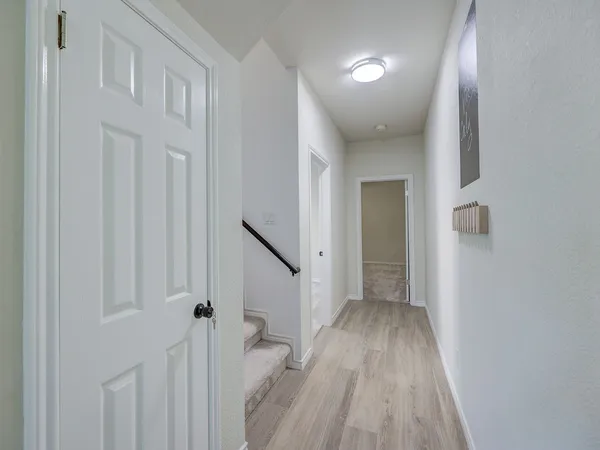$1,379,000 | 9902 Scenic Bluff Drive, Austin, TX 78733