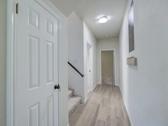 $1,435,000 | 9902 Scenic Bluff Drive, Austin, TX 78733