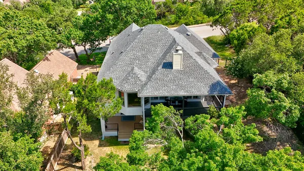 $1,379,000 | 9902 Scenic Bluff Drive, Austin, TX 78733