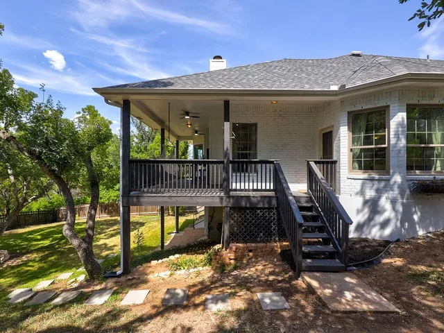 $1,435,000 | 9902 Scenic Bluff Drive, Austin, TX 78733