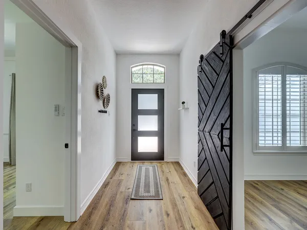 $1,379,000 | 9902 Scenic Bluff Drive, Austin, TX 78733