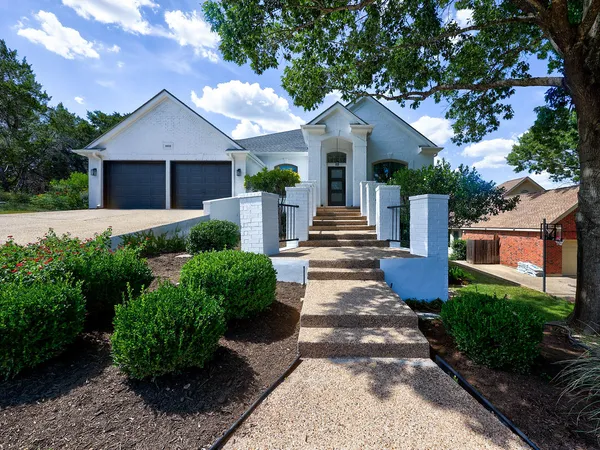 $1,379,000 | 9902 Scenic Bluff Drive, Austin, TX 78733