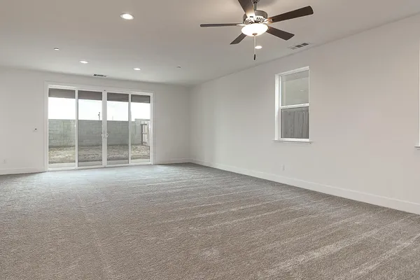 $729,000 | 1807 Birdie Avenue, Manteca, CA 95337