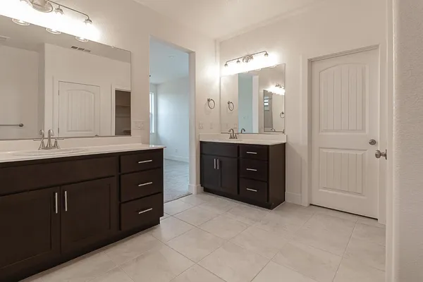 $729,000 | 1807 Birdie Avenue, Manteca, CA 95337