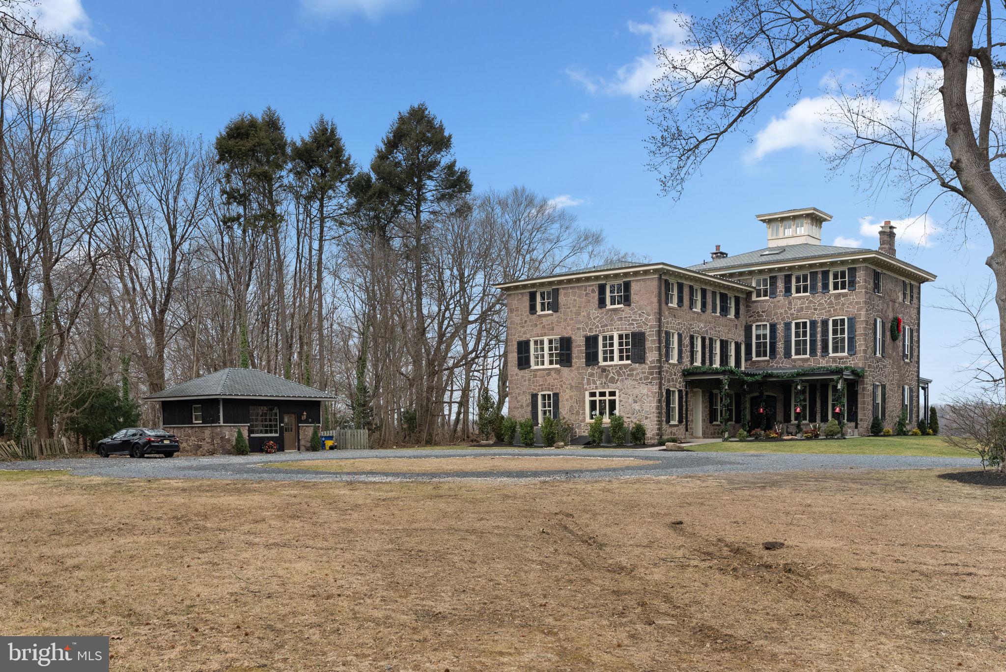 231 Woodlane Road Edgewater Park, NJ 08010 - Photo 5 of 95