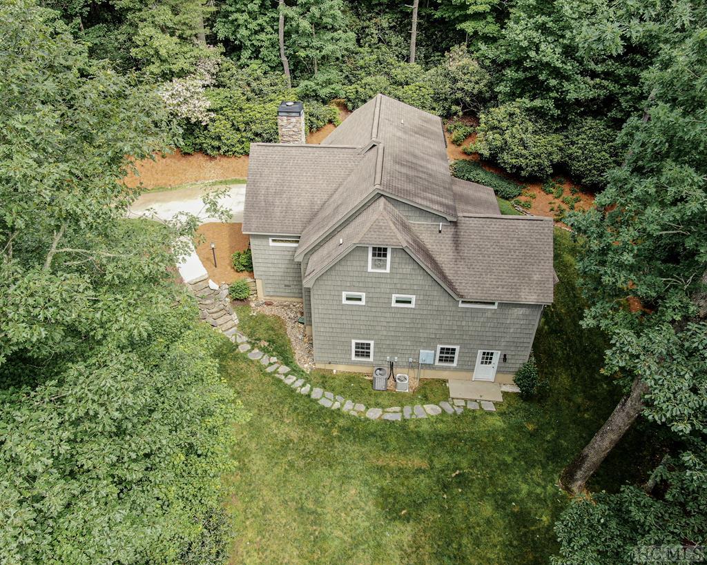 67 Cowee Ridge Road Highlands, NC 28741 - Photo 3 of 49 Gallery Image 3