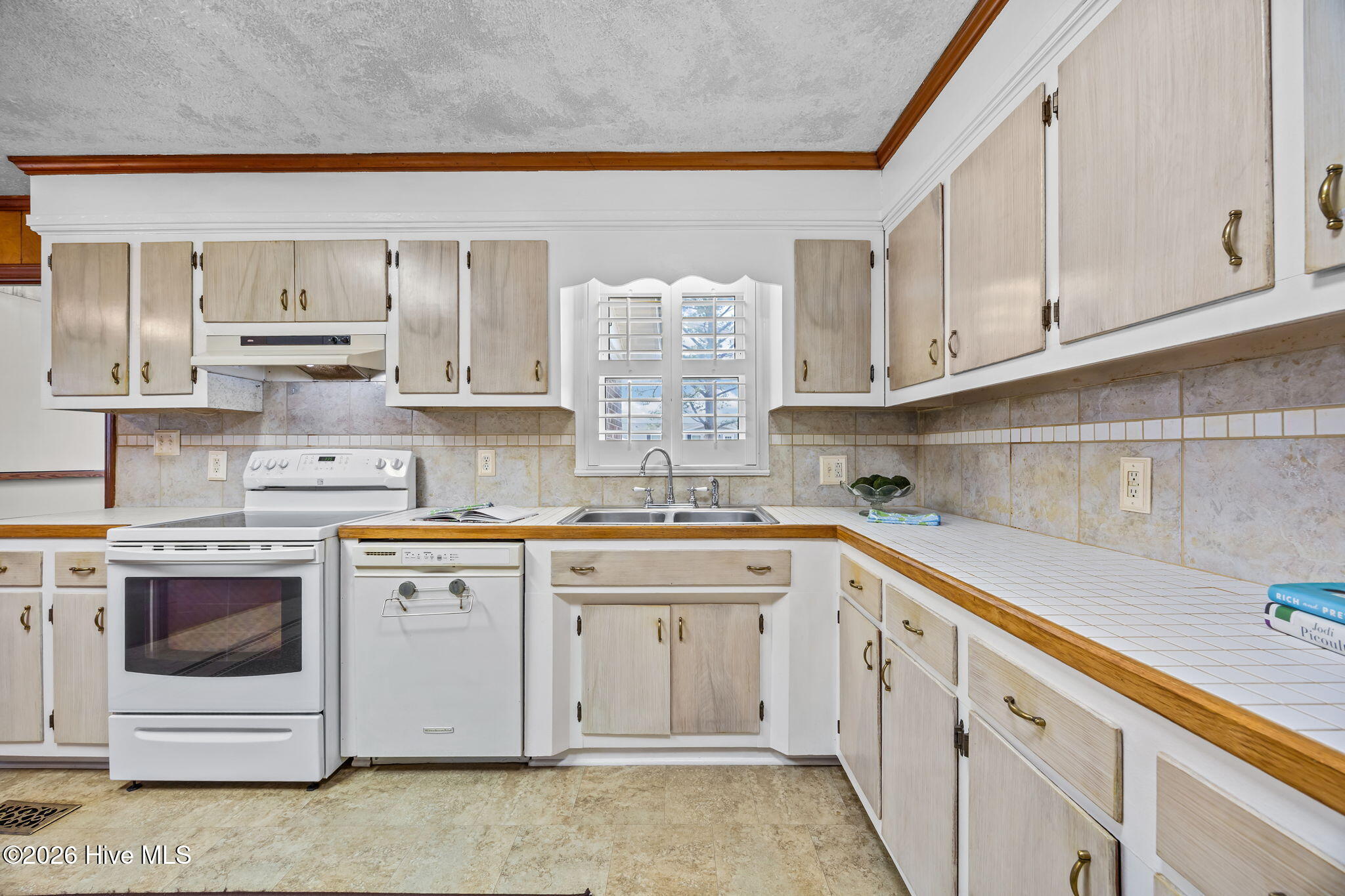 113 North White Post Road Pinetown, NC 27865 - Photo 17 of 47 26-web-or-mls-IMG_2238