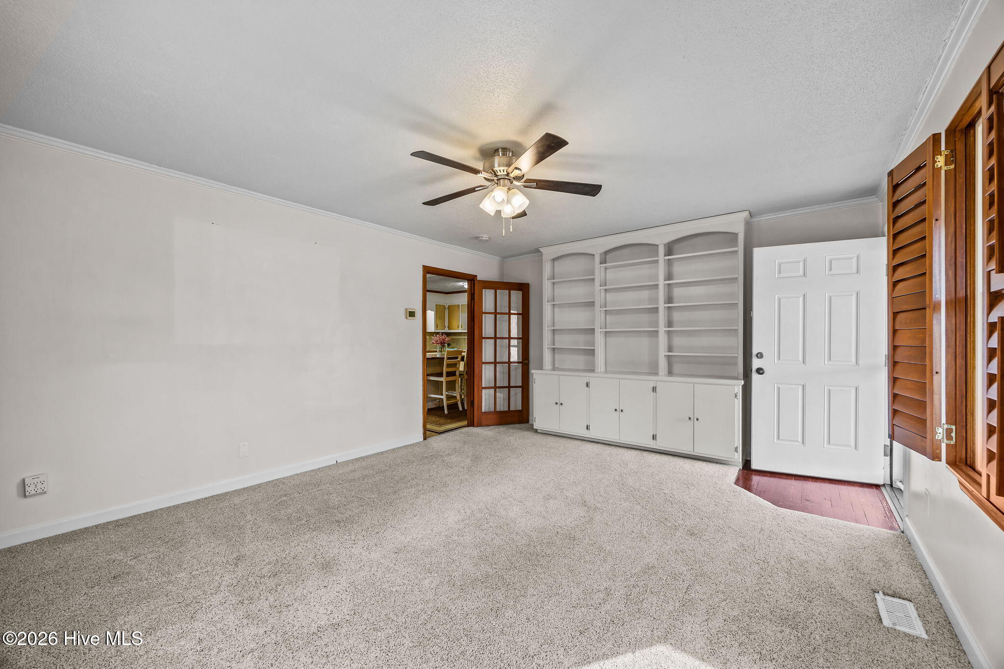 113 North White Post Road Pinetown, NC 27865 - Photo 8 of 47 18-web-or-mls-IMG_2211