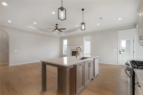 $638,650 | 24195 West 91st Terrace, Lenexa, KS 66227