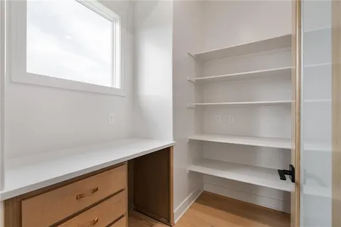 $638,650 | 24195 West 91st Terrace, Lenexa, KS 66227