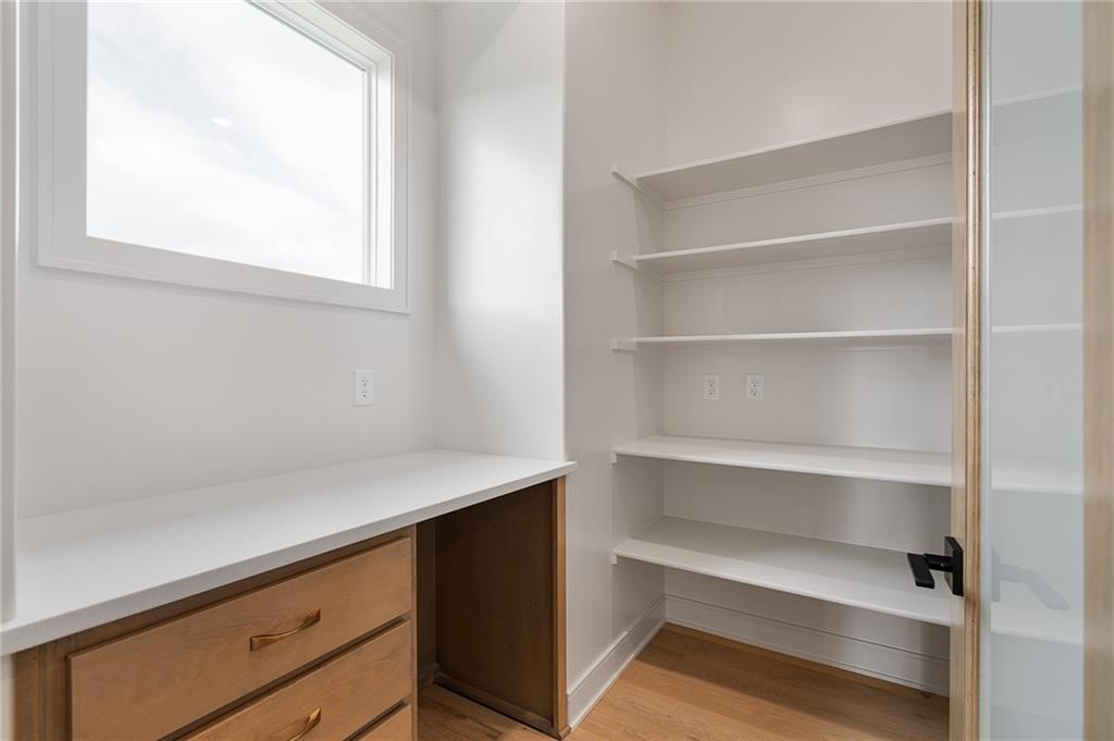 24195 West 91st Terrace Lenexa, KS 66227 - Photo 17 of 49