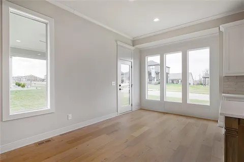 $638,650 | 24195 West 91st Terrace, Lenexa, KS 66227