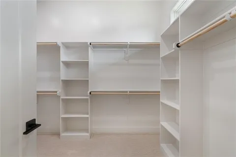 $638,650 | 24195 West 91st Terrace, Lenexa, KS 66227