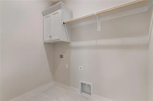 $638,650 | 24195 West 91st Terrace, Lenexa, KS 66227