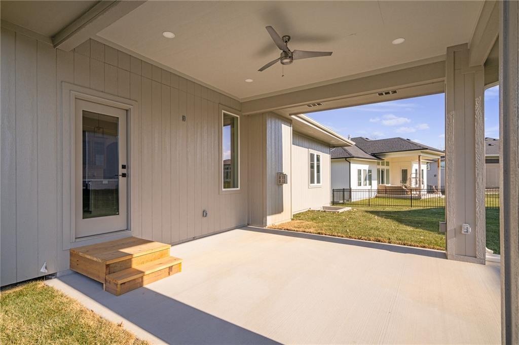 24195 West 91st Terrace Lenexa, KS 66227 - Photo 40 of 49