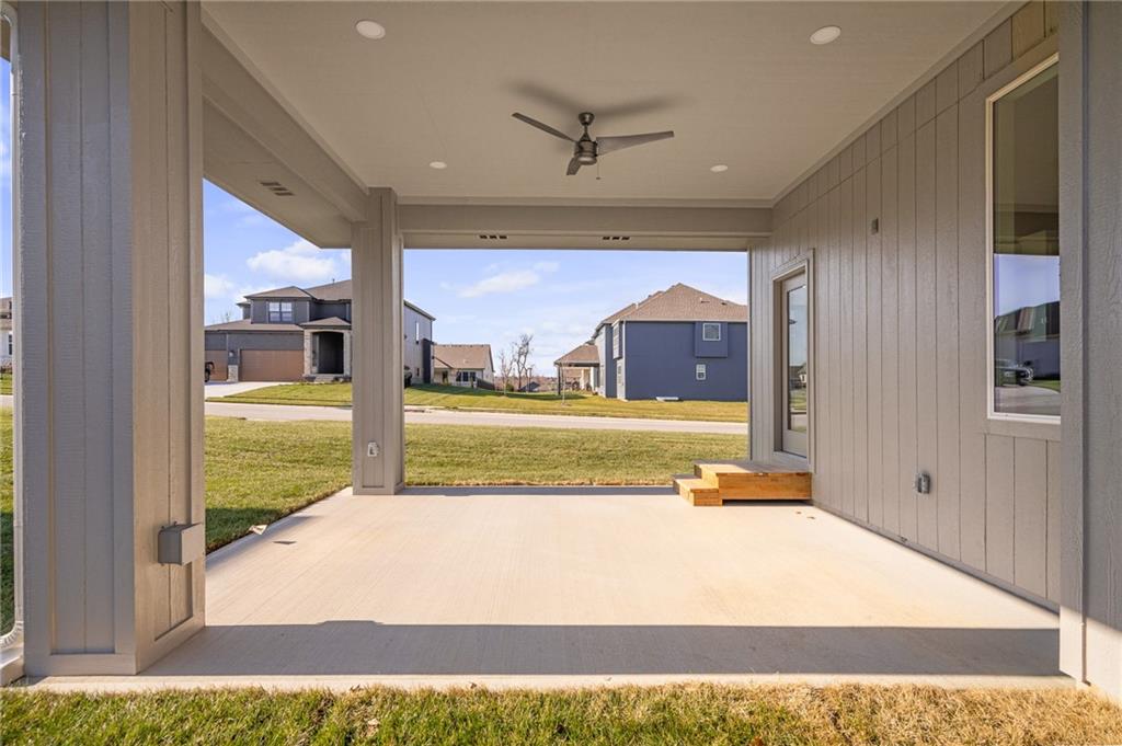 24195 West 91st Terrace Lenexa, KS 66227 - Photo 41 of 49