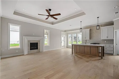 $638,650 | 24195 West 91st Terrace, Lenexa, KS 66227