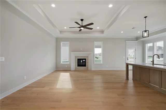 $638,650 | 24195 West 91st Terrace, Lenexa, KS 66227